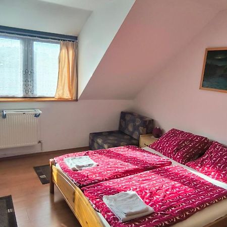 Joos Apartman Sárvár Екстериор снимка