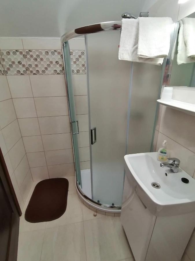 Joos Apartman Sárvár Екстериор снимка